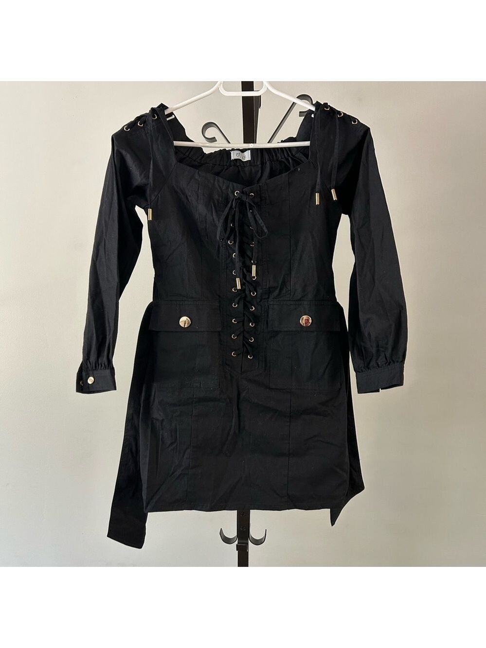 Oh Polly Elegant Long Sleeve Black Lace-Up Dress, Size 0.